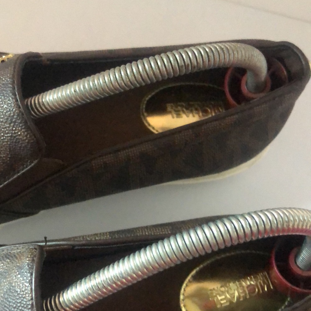 Women’s MK slip on canvas shoes - Picture 4 of 10